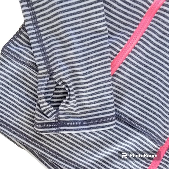 90 Degree by Reflex Striped Hooded Running Track Jacket with Thumbholes NEW - Picture 6 of 9